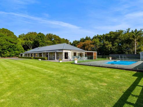 82 Clearview Road, Lepperton