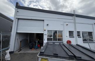 Functional high-stud industrial