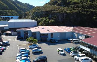 Ngauranga Warehouse with Office