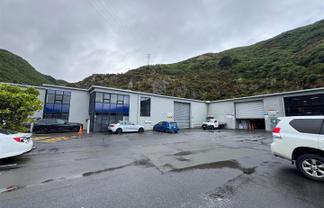 Ngauranga Warehouse with Office
