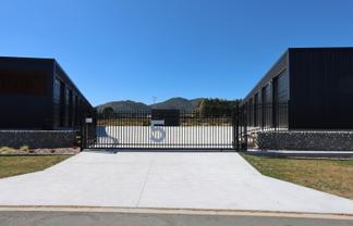 Unit 29 for sale within Iron Gate Estate complex