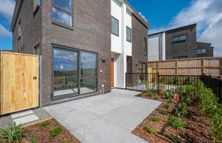 6 Matamoe Street, Flat Bush
