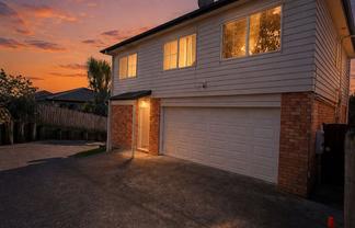 8 Dapple Place, Flat Bush