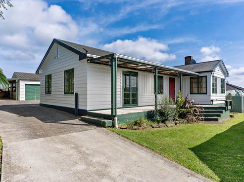 11 Buchanan Road, Kingseat