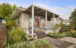 102 Marie Place, Thames