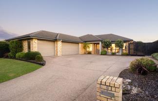 9 Shalimar Place, Huntington