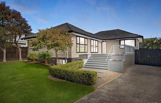 5 Ward Crescent, Te Atatu Peninsula