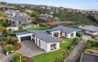 108 Glenstrae Road, Redcliffs