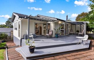 14 Puketitiro Street, Glen Eden