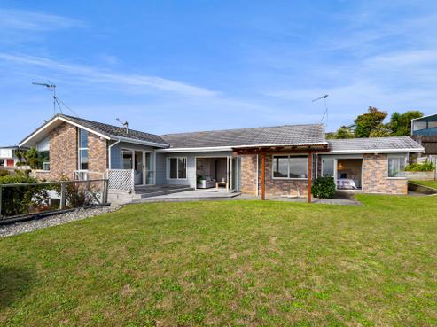 6 Renown Place, Spotswood