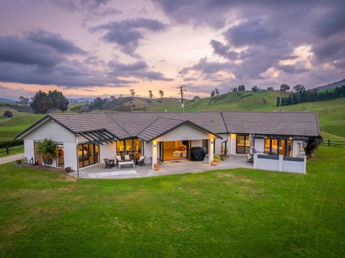 208 Seafund Road, Wharepapa South