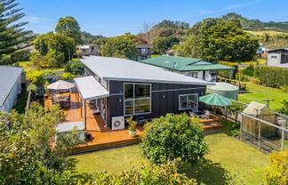 36 Oyster Drive, Cooks Beach