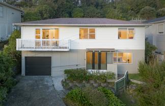 93 Black Rock Road, Newlands