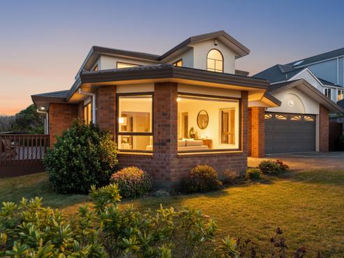 19 Derry Hill, Churton Park