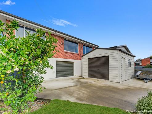 1 Goulds Road, Marchwiel