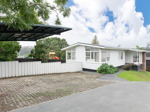 137 Verbena Road, Birkdale