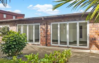 8 Derry Street, Greenlane