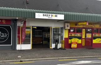 Busy intersection, retail available