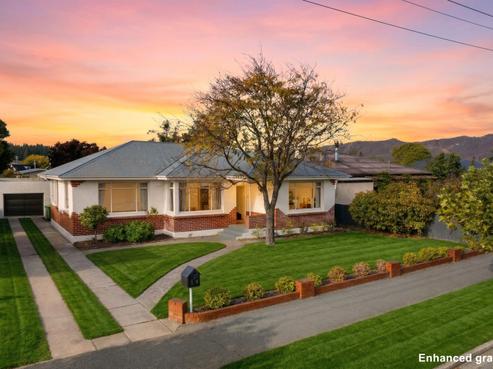 105 Centennial Avenue, Alexandra