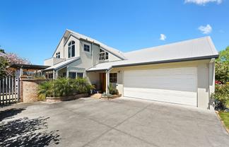 12 Dover Road, Saint Andrews