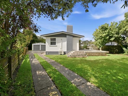 63 Pandora Avenue, Sunnybrook