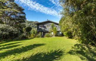 2 Hakahaka Road, Port Underwood
