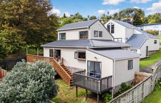 2/29 Barberton Terrace, Papakura