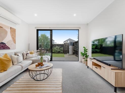 2 Tuhono Lane, Northcote