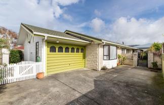 965B High Street, Avalon