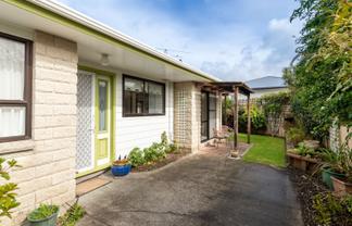 965B High Street, Avalon