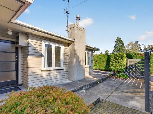 33 Hillcrest Street, Solway