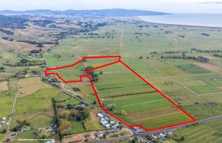 33 and 92 Back Miranda Road, Waitakaruru