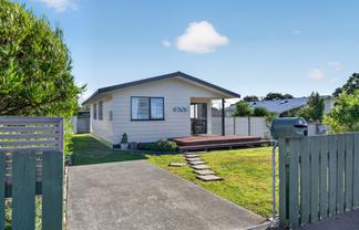74 New York Street, Martinborough