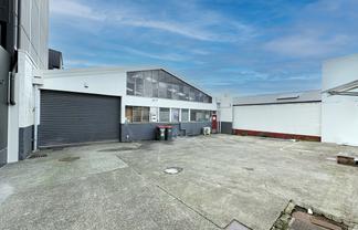 383m² Onehunga Warehouse & Office