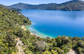 Lots 1 and/2787 Queen Charlotte Drive, Admiralty Bay