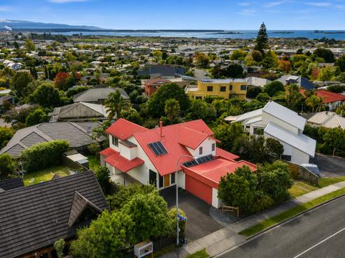 12 D'Urville Rise, Richmond