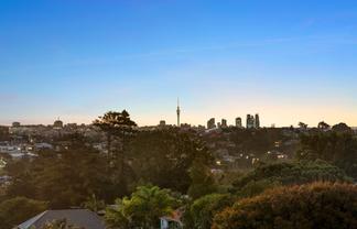 16 Waiatarua Road, Remuera