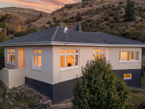 34 Branxholm Street, Roxburgh
