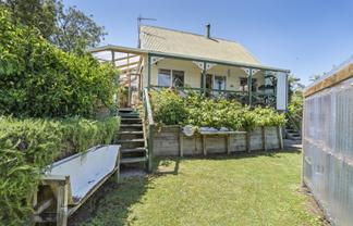 10 Te Rangi Hiroa Place, Urenui
