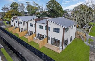 1-6/13 Caringbah Drive, Papatoetoe