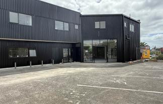 RETAIL PRIME WESTGATE RETAIL / SHOWROOM
