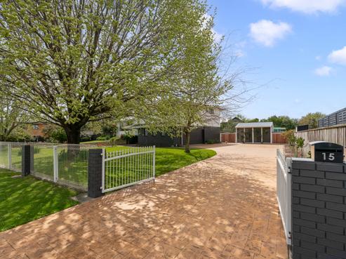 17 Malcolm Street, Martinborough