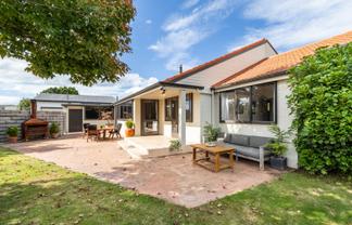 406A Frederick Street, Mahora