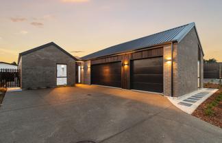 8 Greystone Close, Halswell