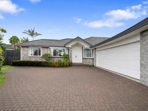 11 Flora Place, Wattle Downs