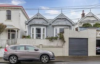2/87 Rintoul Street, Newtown