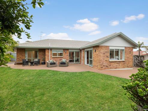 16A Caldbeck Rise, Northpark