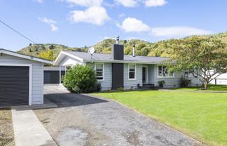 28 Cliff Road, Te Karaka