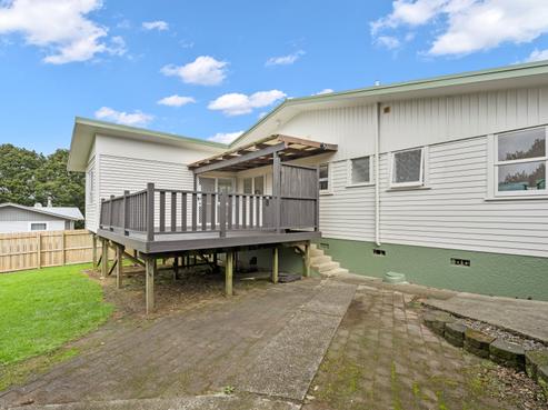 11 Jeeves Place, Tikipunga