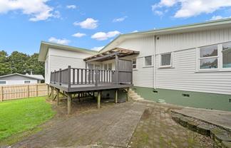 11 Jeeves Place, Tikipunga